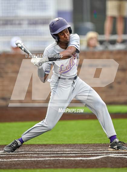 Thumbnail 3 in Lufkin @ Texas (UIL 5A Bi-District) photogallery.