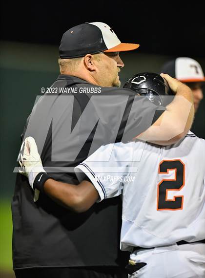 Thumbnail 1 in Lufkin @ Texas (UIL 5A Bi-District) photogallery.