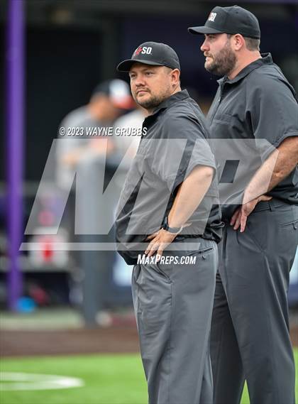 Thumbnail 2 in Lufkin @ Texas (UIL 5A Bi-District) photogallery.