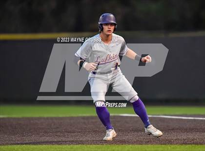 Thumbnail 1 in Lufkin @ Texas (UIL 5A Bi-District) photogallery.