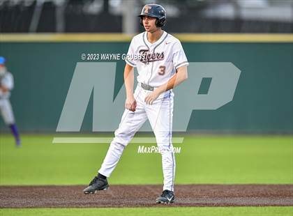 Thumbnail 2 in Lufkin @ Texas (UIL 5A Bi-District) photogallery.