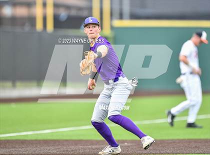 Thumbnail 3 in Lufkin @ Texas (UIL 5A Bi-District) photogallery.