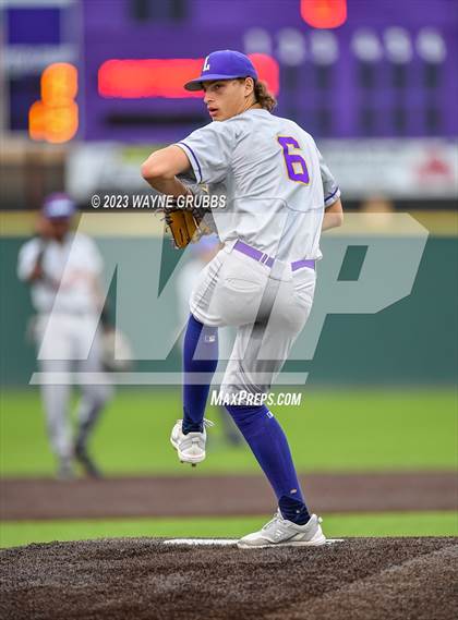 Thumbnail 2 in Lufkin @ Texas (UIL 5A Bi-District) photogallery.