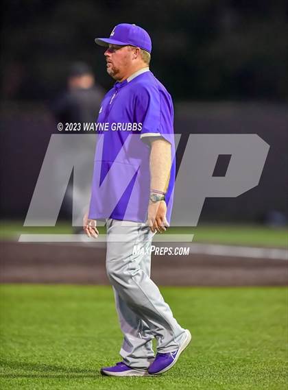 Thumbnail 3 in Lufkin @ Texas (UIL 5A Bi-District) photogallery.
