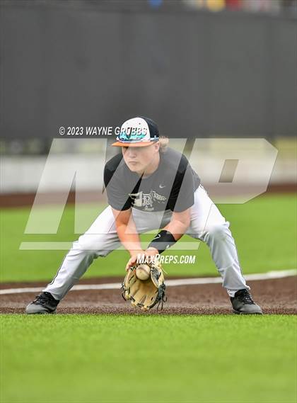 Thumbnail 1 in Lufkin @ Texas (UIL 5A Bi-District) photogallery.