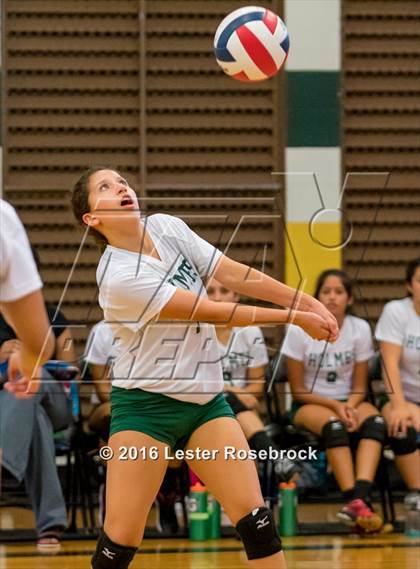 Thumbnail 3 in East Central vs Holmes Freshman photogallery.