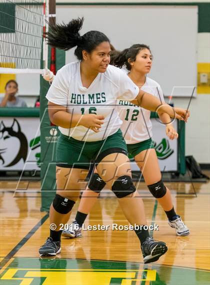 Thumbnail 1 in East Central vs Holmes Freshman photogallery.