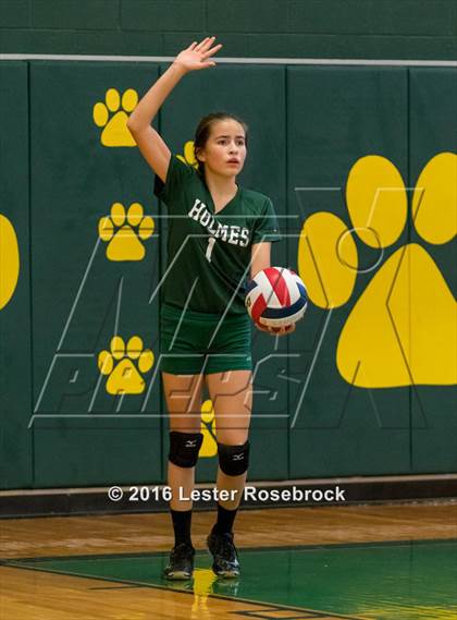 Thumbnail 1 in East Central vs Holmes Freshman photogallery.