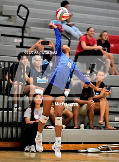 Thumbnail 2 in Holtville vs Otay Ranch (Sweetwater Prime Sports Tournament) photogallery.
