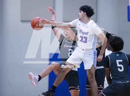 Thumbnail 2 in Royal vs. Columbia photogallery.