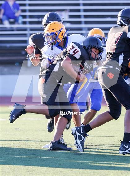 Thumbnail 3 in JV: Newark Memorial @ Washington photogallery.