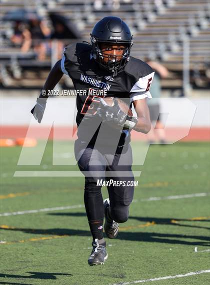 Thumbnail 3 in JV: Newark Memorial @ Washington photogallery.