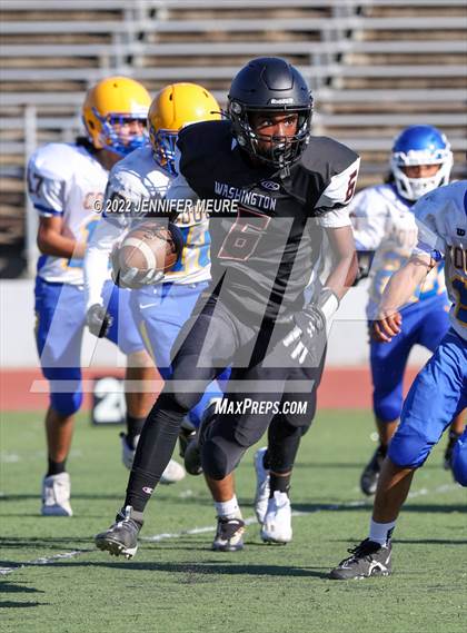 Thumbnail 2 in JV: Newark Memorial @ Washington photogallery.