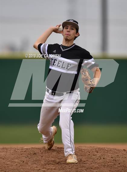 Thumbnail 2 in Lee [Robert E.] vs Steele (San Antonio Classic) photogallery.