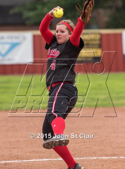 Thumbnail 3 in Coffee County Central vs. Zion-Benton (Warrior Classic) photogallery.