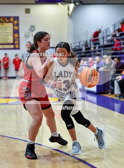 Thumbnail 1 in Cutter-Morning Star vs Fountain Lake (Fountain Lake Christmas Classsic) photogallery.