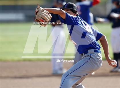 Thumbnail 2 in Folsom @ Oak Ridge photogallery.