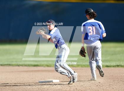 Thumbnail 1 in Folsom @ Oak Ridge photogallery.