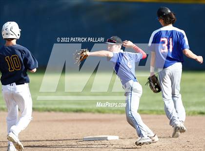 Thumbnail 2 in Folsom @ Oak Ridge photogallery.
