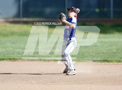 Thumbnail 3 in Folsom @ Oak Ridge photogallery.