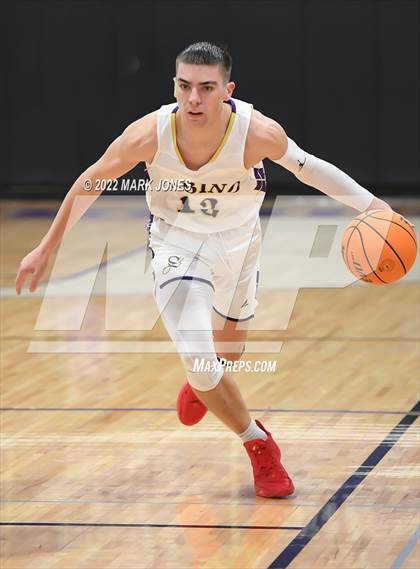 Thumbnail 1 in Sabino vs. St. John Paul II Catholic (Coyotes Basketball Invitational) photogallery.
