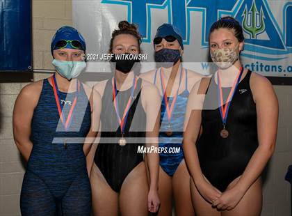 Thumbnail 2 in NCHSAA 3A North Carolina Regional Finals photogallery.