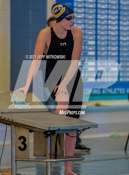 Thumbnail 1 in NCHSAA 3A North Carolina Regional Finals photogallery.
