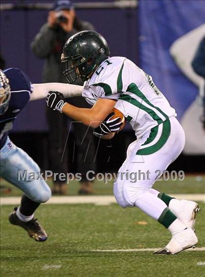 Thumbnail 3 in Passaic Valley vs. West Morris (NJSIAA Public North 2 Group 3 Final) photogallery.