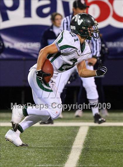 Thumbnail 2 in Passaic Valley vs. West Morris (NJSIAA Public North 2 Group 3 Final) photogallery.