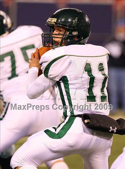 Thumbnail 2 in Passaic Valley vs. West Morris (NJSIAA Public North 2 Group 3 Final) photogallery.