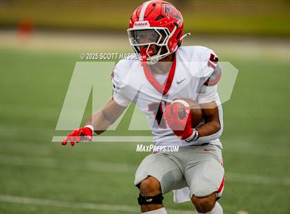 Thumbnail 2 in East Kentwood @ Howell (MSHAA D-1 Dist-2: FINAL) photogallery.