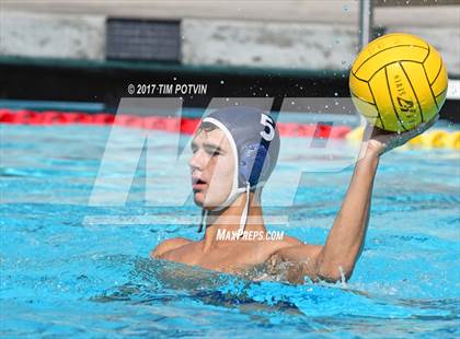 Thumbnail 2 in Sunny Hills vs Crescenta Valley photogallery.