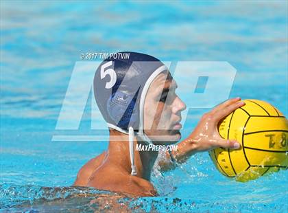 Thumbnail 2 in Sunny Hills vs Crescenta Valley photogallery.