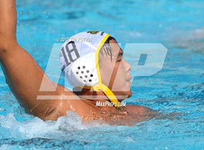 Thumbnail 2 in Sunny Hills vs Crescenta Valley photogallery.