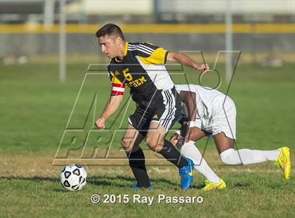 Thumbnail 2 in Sachem North vs William Floyd photogallery.