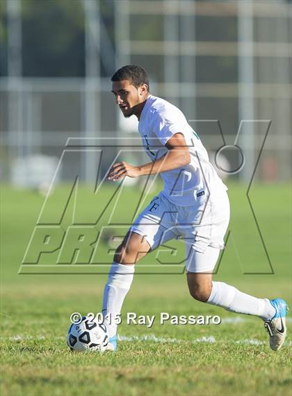 Thumbnail 2 in Sachem North vs William Floyd photogallery.