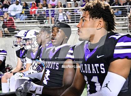 Thumbnail 1 in Willis vs Tomball Memorial (UIL 6A D2 Area Round) photogallery.