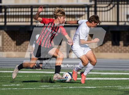 Thumbnail 2 in Fort Wayne Concordia Lutheran vs. Park Tudor (IHSAA 2A Semi-state playoff) photogallery.