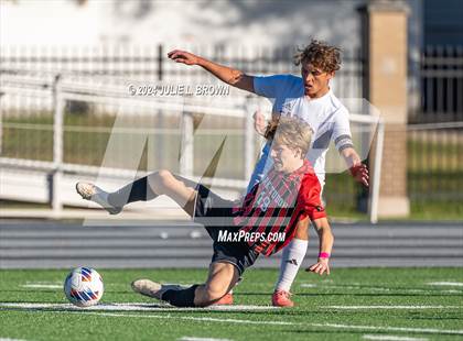 Thumbnail 2 in Fort Wayne Concordia Lutheran vs. Park Tudor (IHSAA 2A Semi-state playoff) photogallery.