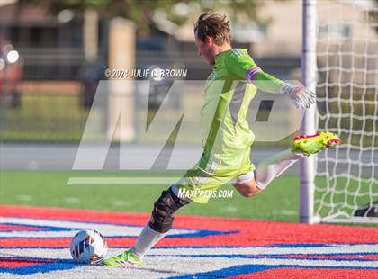Thumbnail 1 in Fort Wayne Concordia Lutheran vs. Park Tudor (IHSAA 2A Semi-state playoff) photogallery.
