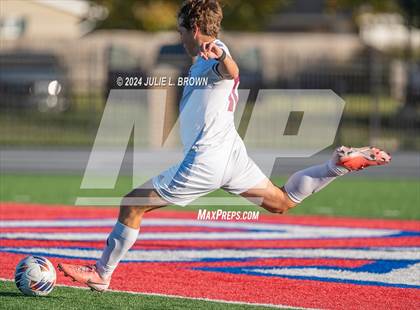 Thumbnail 1 in Fort Wayne Concordia Lutheran vs. Park Tudor (IHSAA 2A Semi-state playoff) photogallery.
