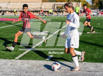 Thumbnail 2 in Fort Wayne Concordia Lutheran vs. Park Tudor (IHSAA 2A Semi-state playoff) photogallery.