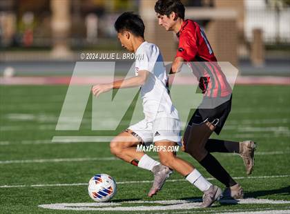 Thumbnail 1 in Fort Wayne Concordia Lutheran vs. Park Tudor (IHSAA 2A Semi-state playoff) photogallery.