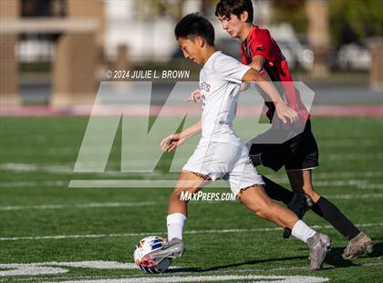 Thumbnail 2 in Fort Wayne Concordia Lutheran vs. Park Tudor (IHSAA 2A Semi-state playoff) photogallery.