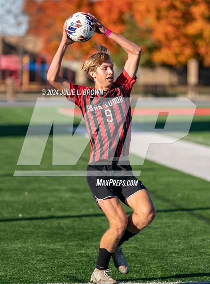 Thumbnail 3 in Fort Wayne Concordia Lutheran vs. Park Tudor (IHSAA 2A Semi-state playoff) photogallery.