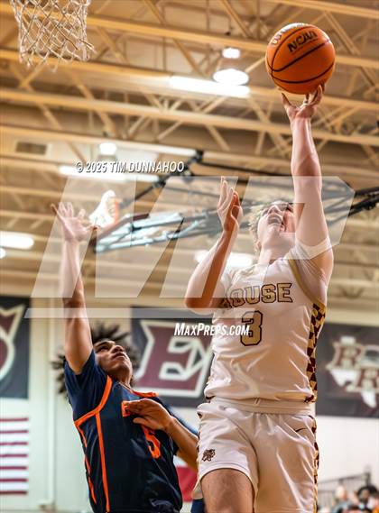 Thumbnail 2 in Glenn @ Rouse photogallery.