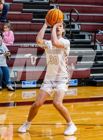 Thumbnail 2 in Glenn @ Rouse photogallery.