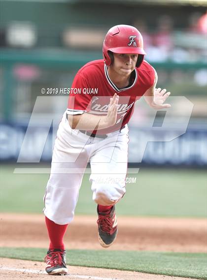 Thumbnail 3 in Troy vs. Fullerton photogallery.