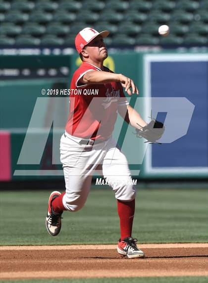 Thumbnail 3 in Troy vs. Fullerton photogallery.