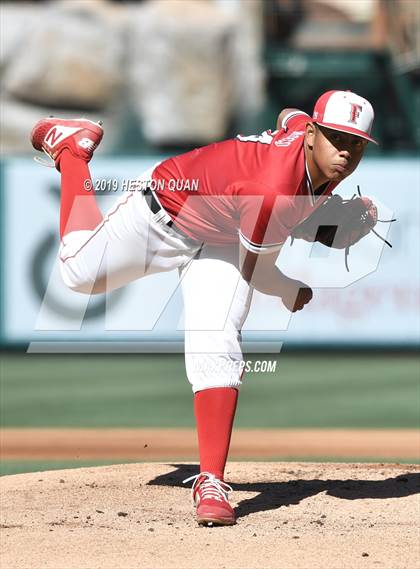 Thumbnail 1 in Troy vs. Fullerton photogallery.